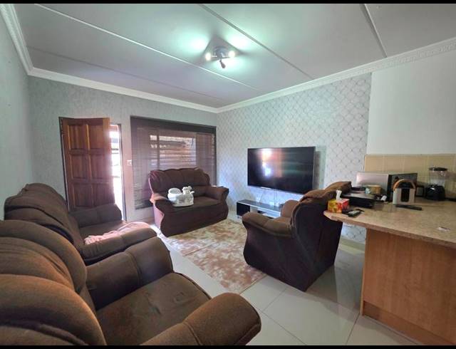 2 BEDROOM APARTMENT FOR SALE IN ELSPARK